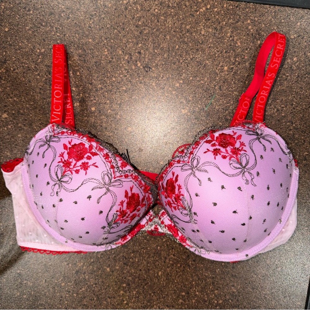 Victoria's Secret Red and Lavender Floral Lace Bra